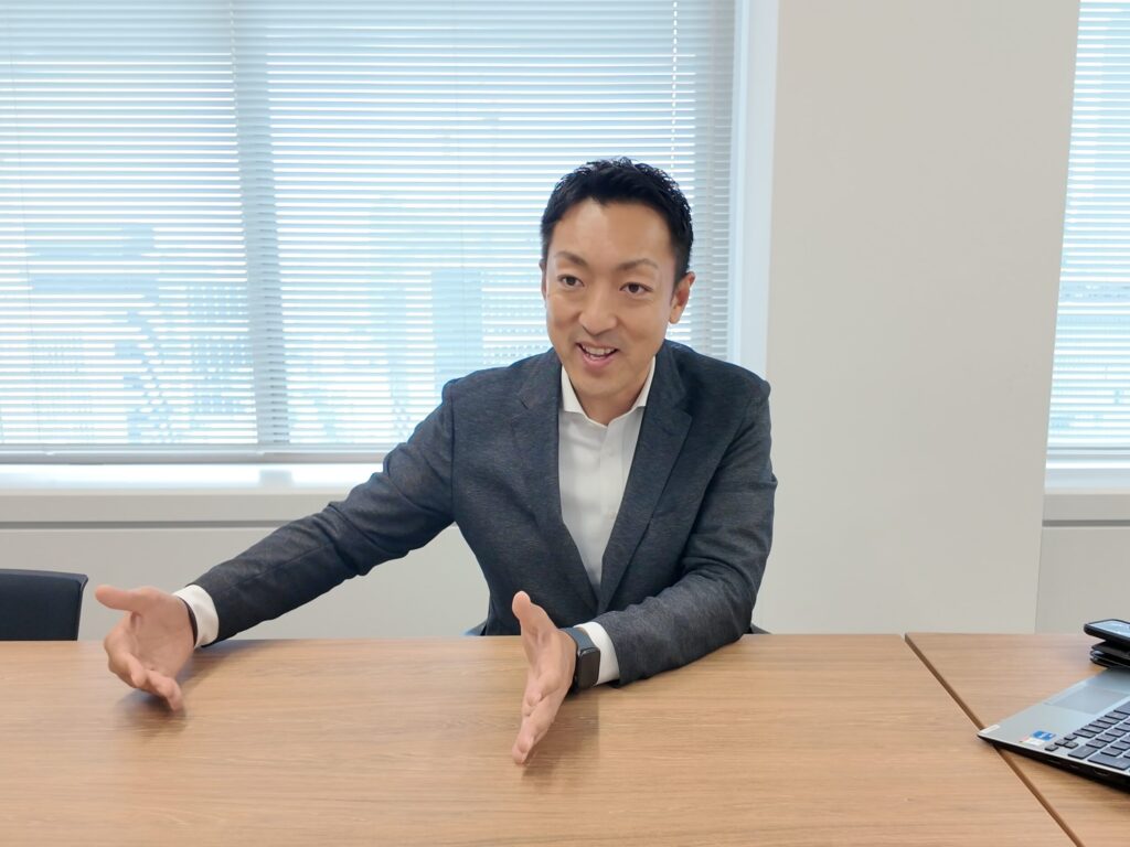 WECARS小林様